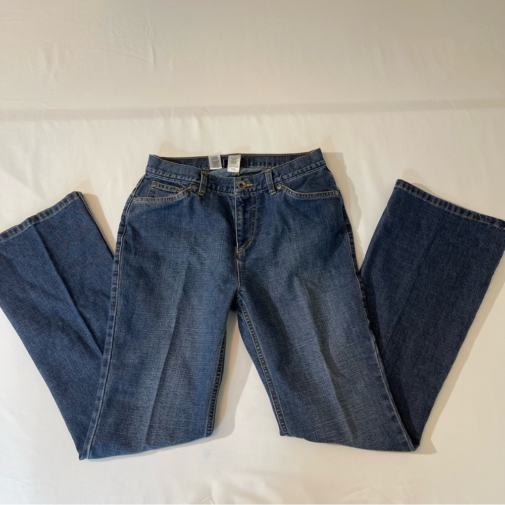 JONES NEW YORK, Women’s jeans , size 4 , good condition, Preowned
